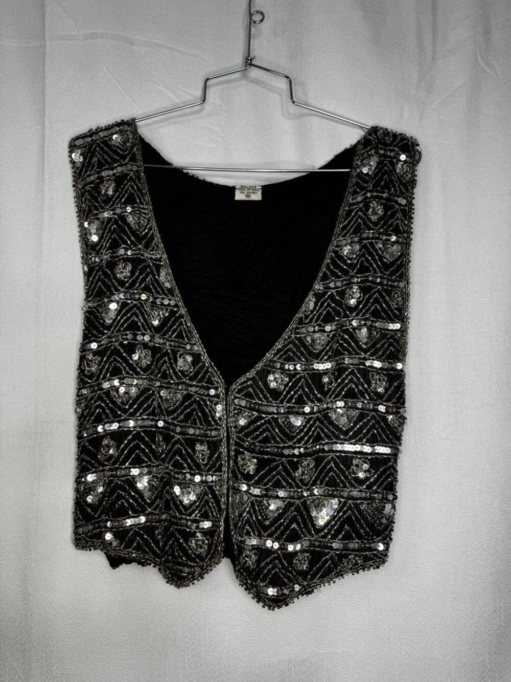 415. Beaded Sequin Silk Vest Size M Black Silver